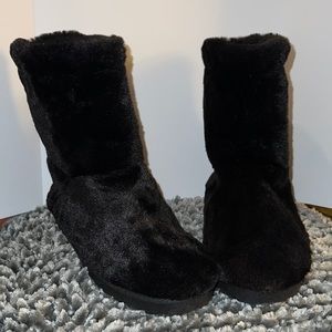 Fuzzy boots
